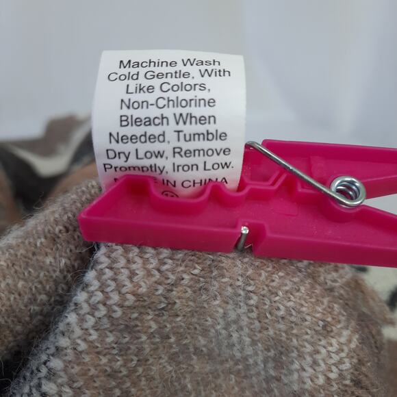 Romantichut Cropped Boho Geometric Print Cozy Sweater Neutral Tones Size Small - Picture 7 of 9